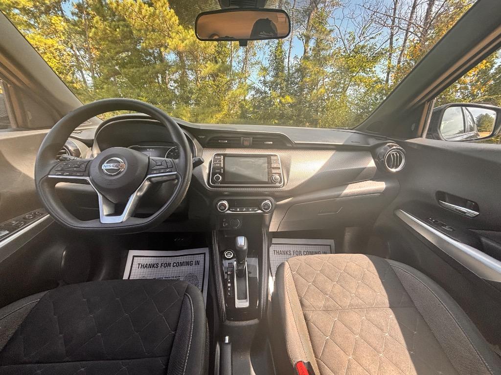 2020 Nissan Kicks - $14,000