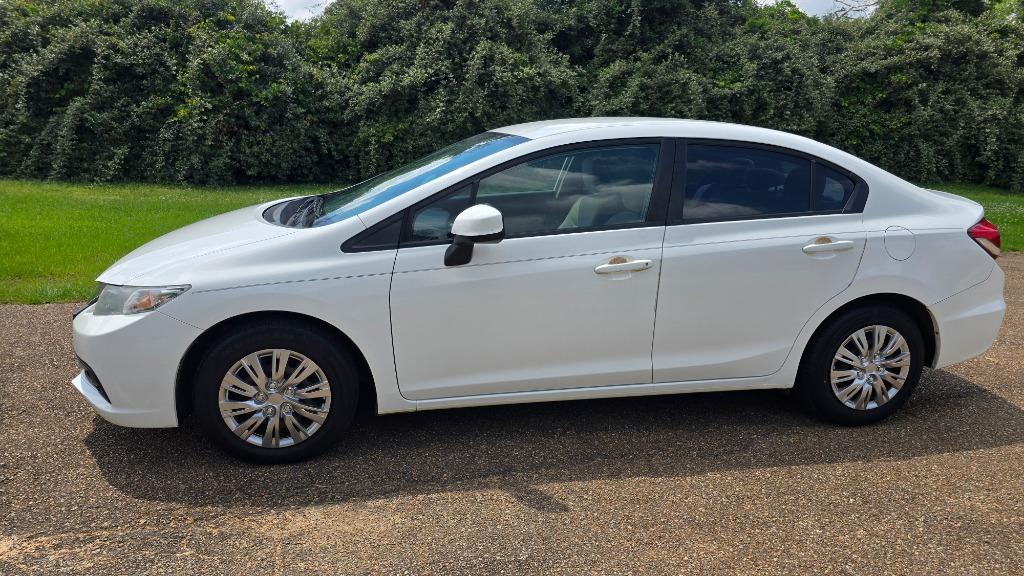 2013 Honda Civic LX photo