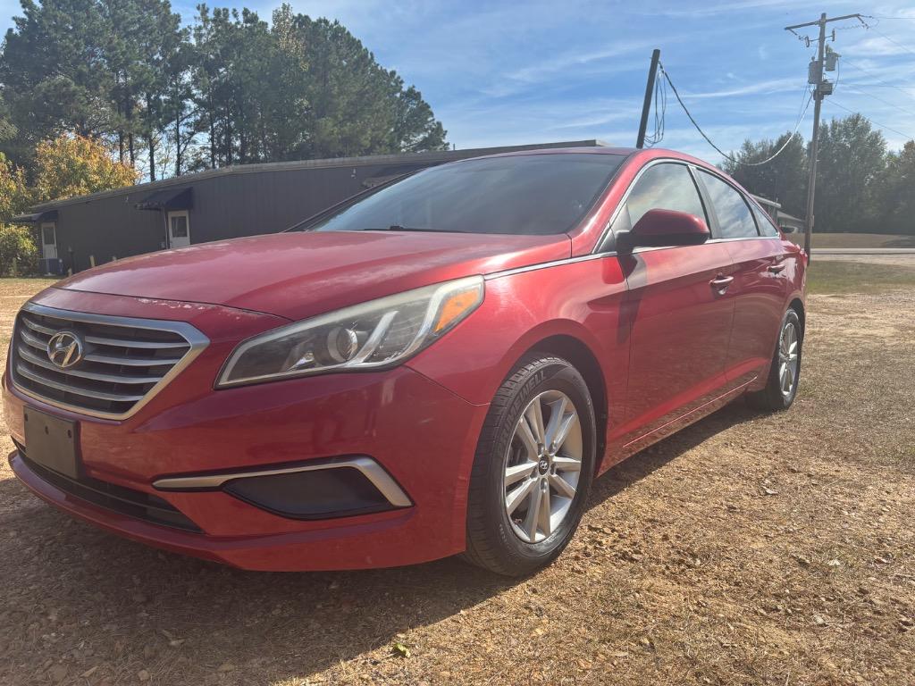 2017 Hyundai Sonata - $11,700