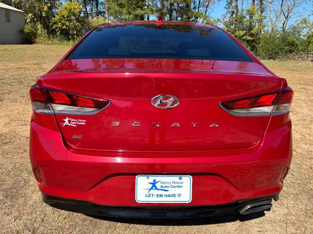 2018 Hyundai Sonata - $14,300