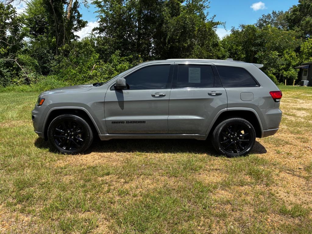 2021 Jeep Cherokee - $22,800