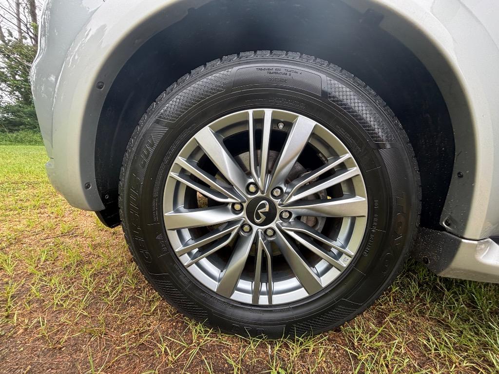 2021 INFINITI QX80 - $28,900