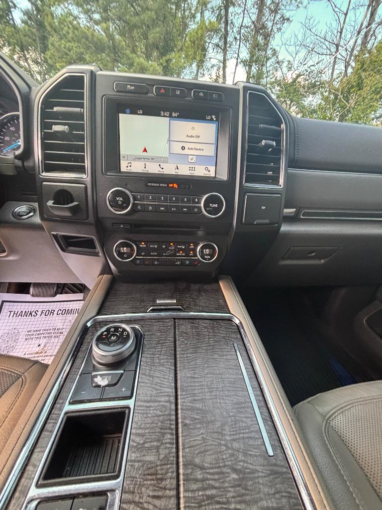 2018 Ford Expedition - $22,800