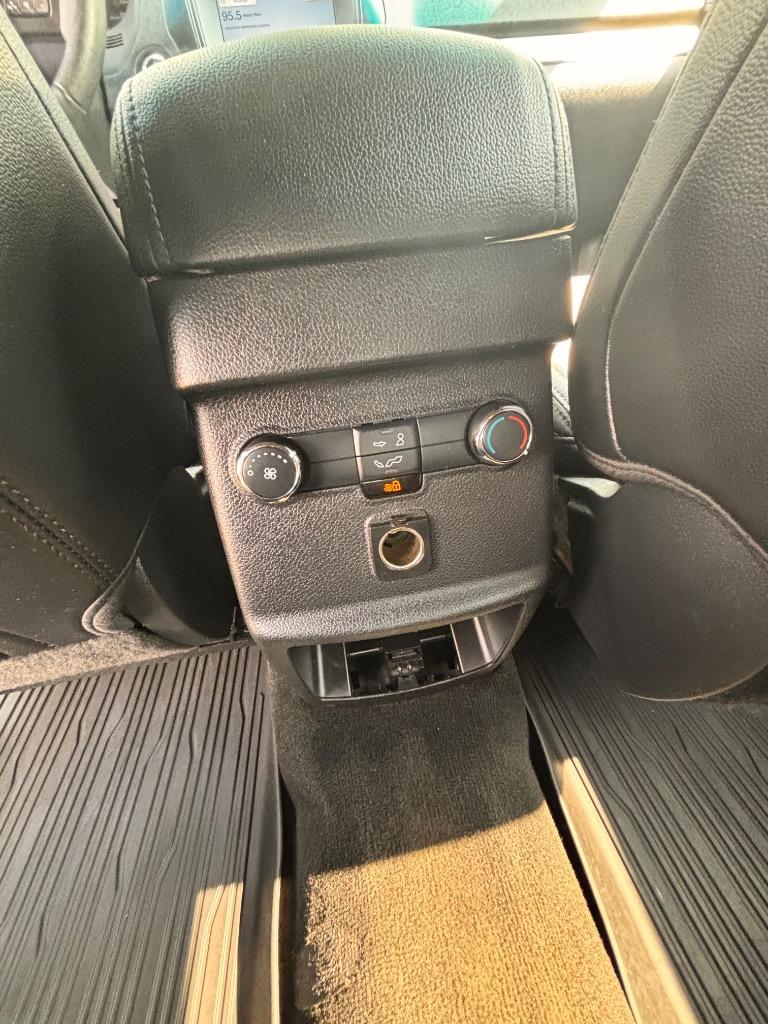 2017 Ford Explorer - $15,900