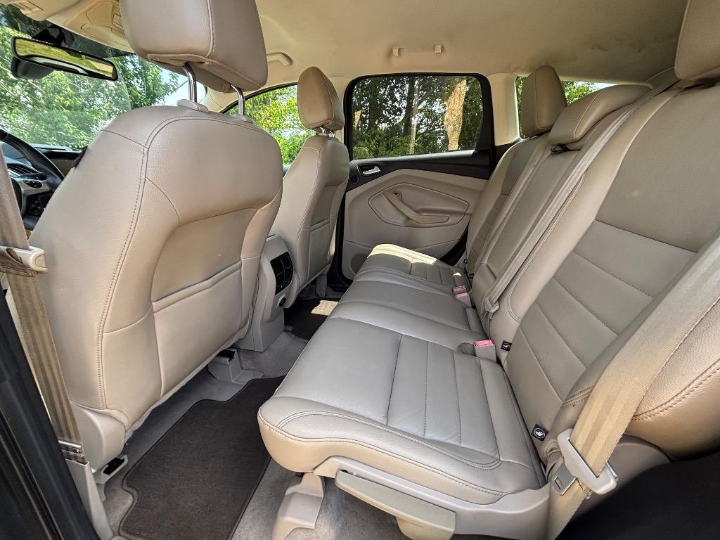 2013 Ford Escape - $8,700