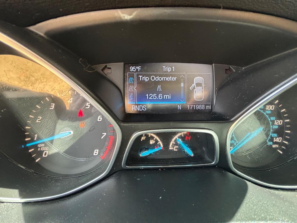 2013 Ford Escape - $8,700