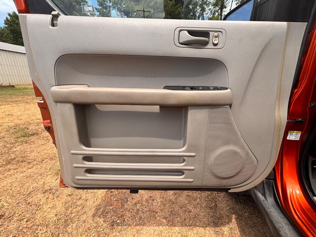 2011 Honda Element - $6,500