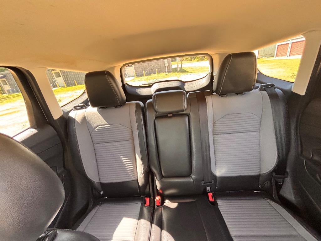 2017 Ford Escape - $8,555