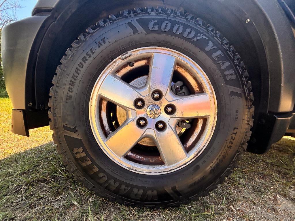 2007 Dodge Nitro - $3,155