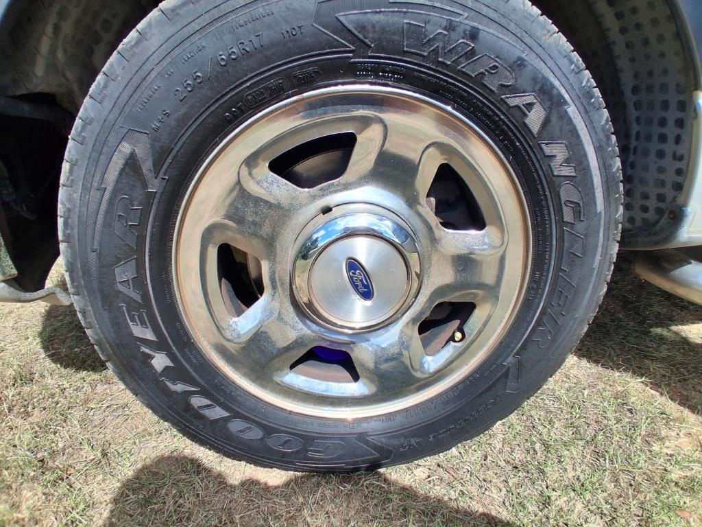 2004 Ford F-150 - $6,555