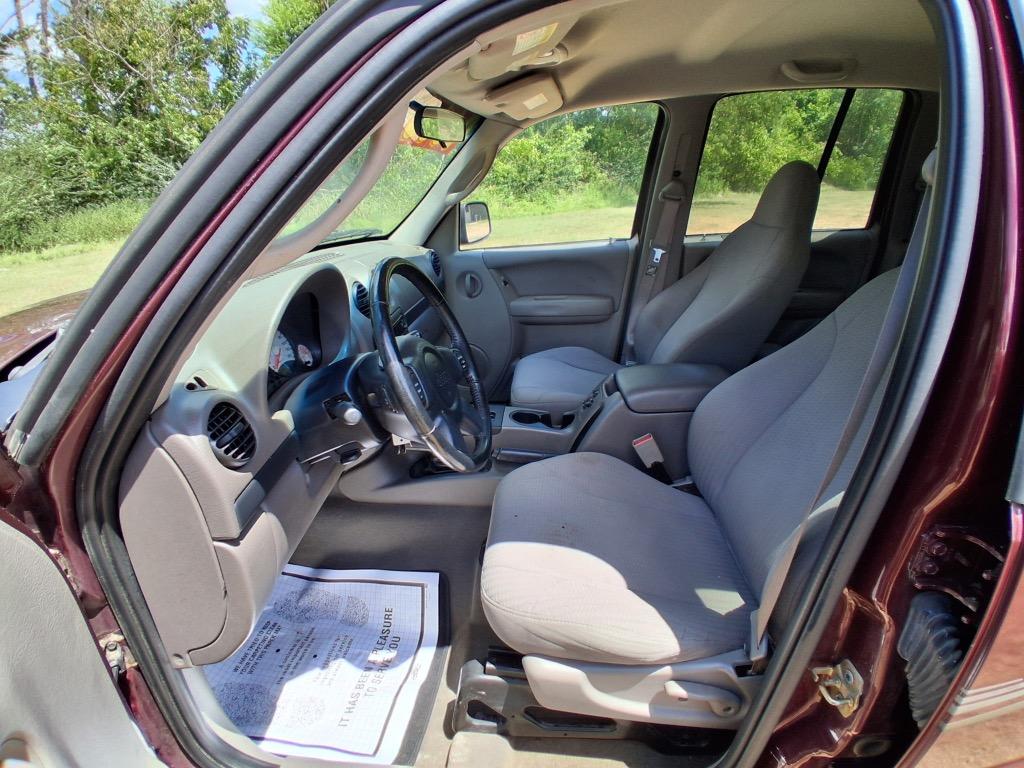2002 Jeep Liberty - $4,555