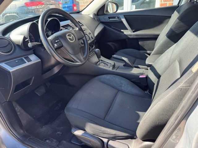 2012 Mazda Mazda3 i Sport photo