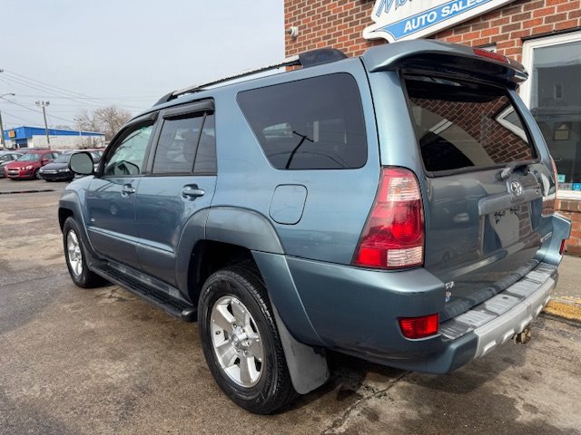 2004 Toyota 4Runner SR5 photo