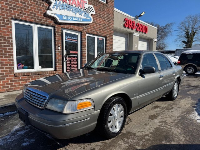 2004 Mercury Grand Marquis LS Premium photo