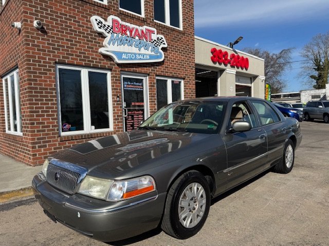 2004 Mercury Grand Marquis GS photo