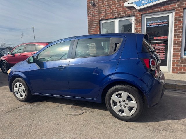 2013 Chevrolet Sonic LS Auto photo