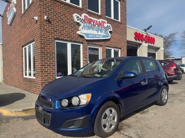 2013 Chevrolet Sonic LS Auto photo