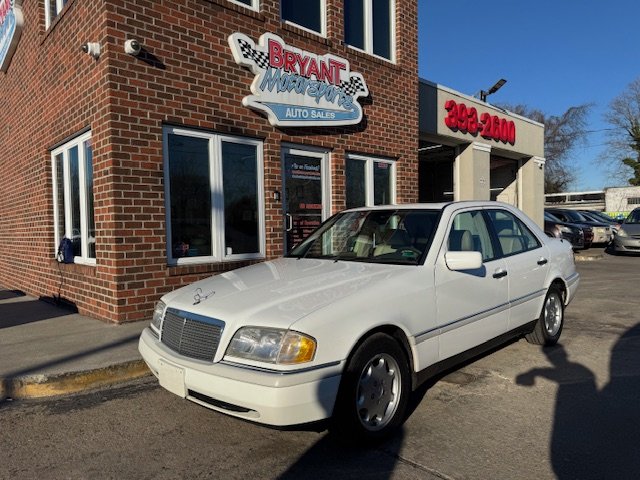 1995 Mercedes-Benz C-Class C220 photo