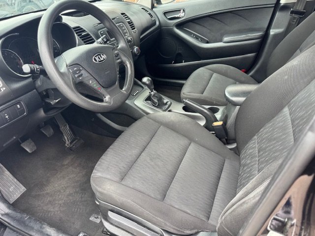 2016 Kia Forte LX photo