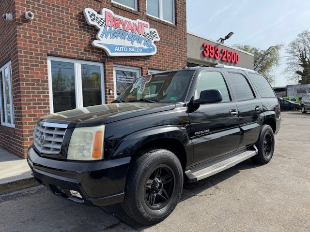 2005 Cadillac Escalade photo