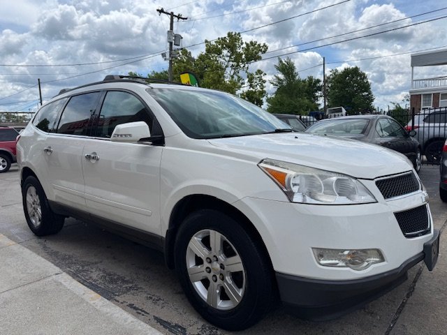 2012 Chevrolet Traverse LT photo