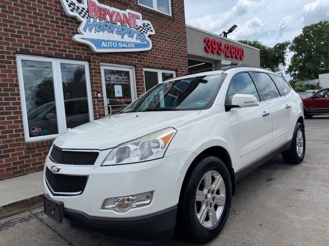 2012 Chevrolet Traverse LT photo