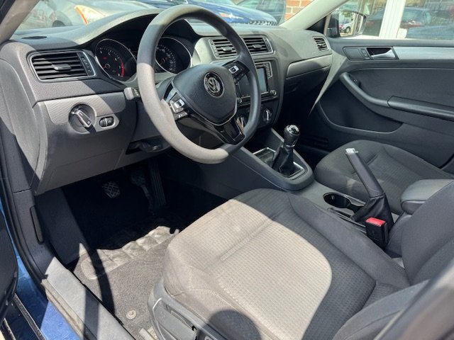 2016 Volkswagen Jetta SE photo