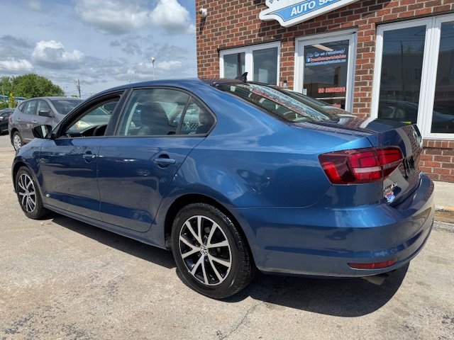 2016 Volkswagen Jetta SE photo