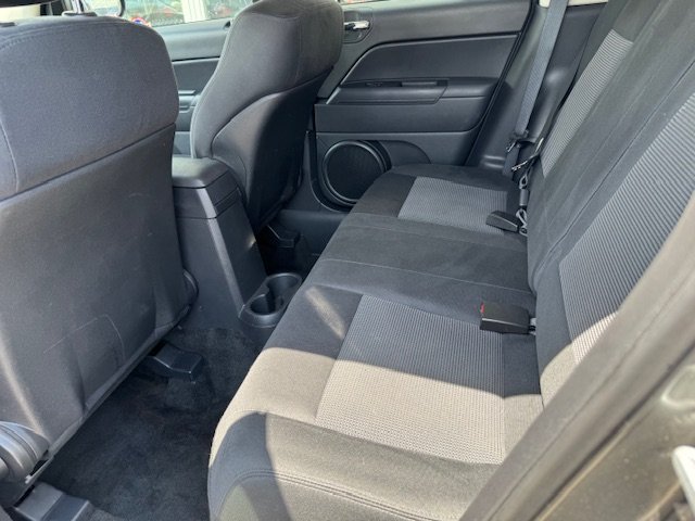 2012 Jeep Compass Latitude photo