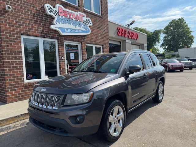 2015 Jeep Compass Latitude photo