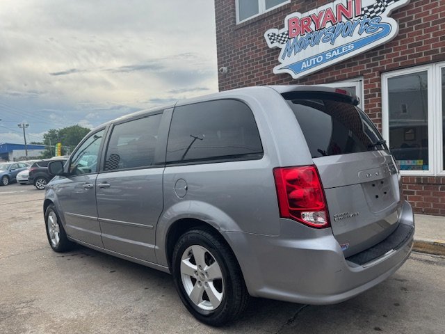 2013 Dodge Grand Caravan SE photo