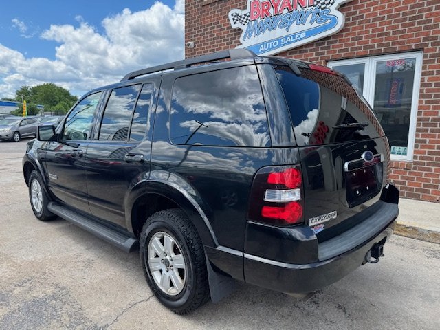 2008 Ford Explorer XLT photo