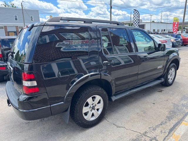 2008 Ford Explorer XLT photo