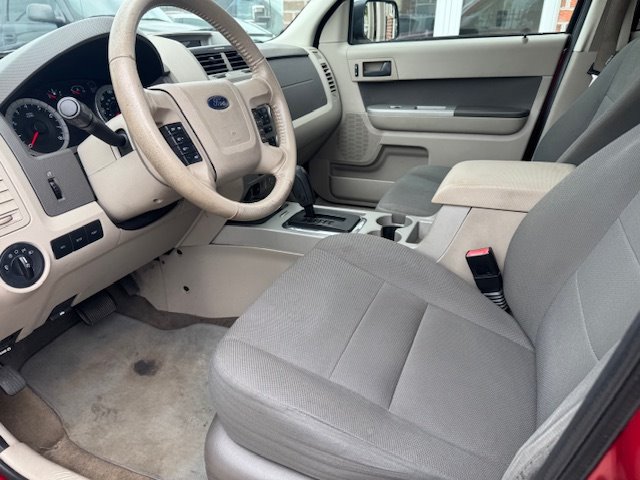2010 Ford Escape - $7,195