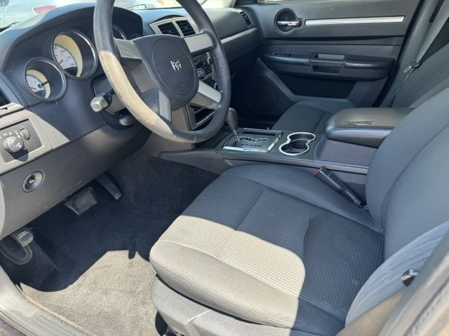 2010 Dodge Charger - $7,995