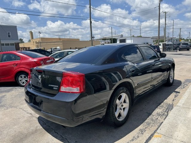 2010 Dodge Charger - $7,995