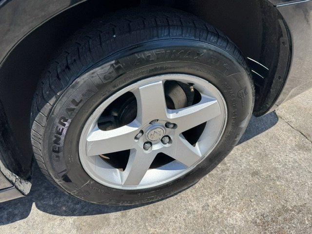 2010 Dodge Charger - $7,995