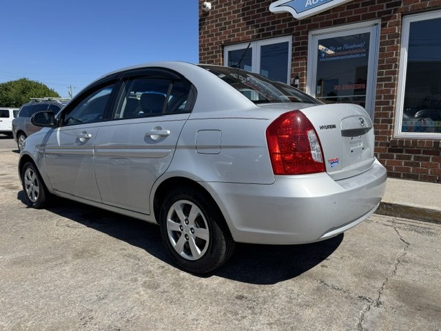 2009 Hyundai Accent - $5,995
