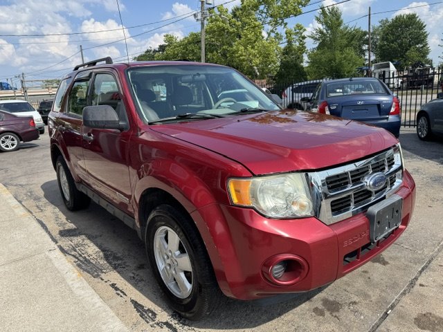 2008 Ford Escape - $6,995