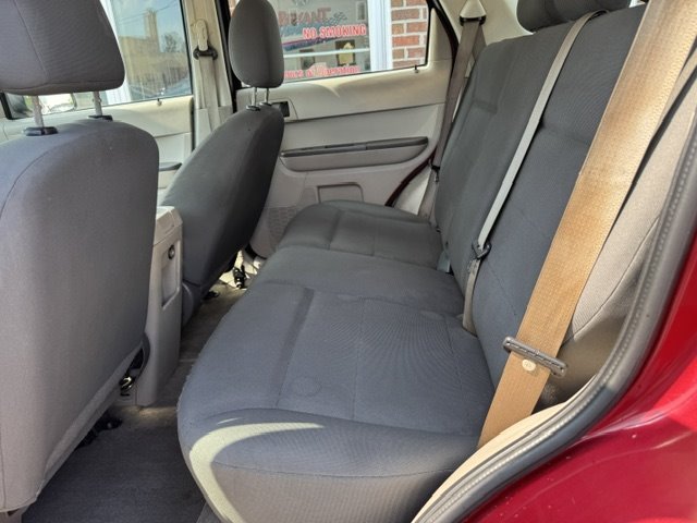 2008 Ford Escape - $6,995