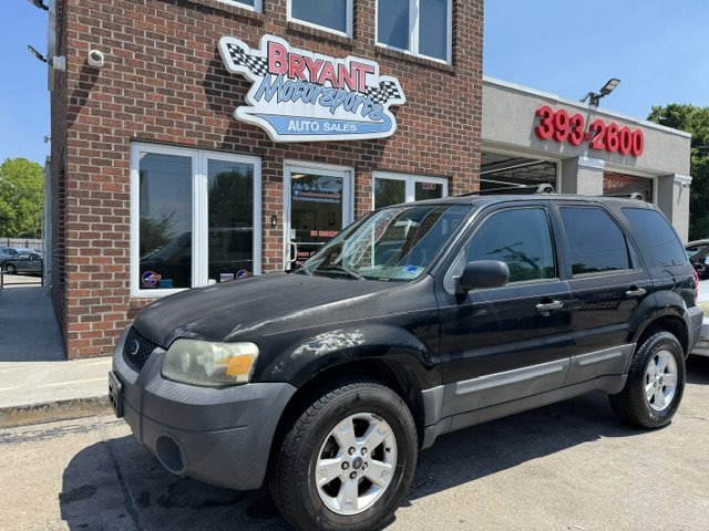 2005 Ford Escape - $1,750
