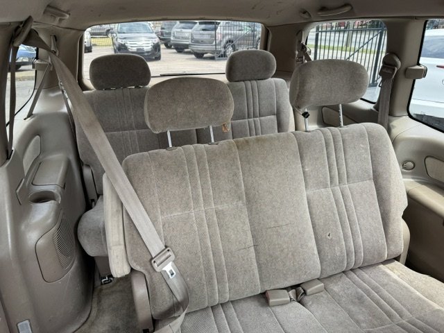 2000 Toyota Sienna - $2,295