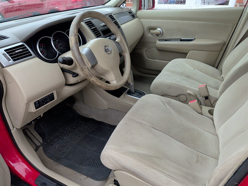 2007 Nissan Versa - $6,995