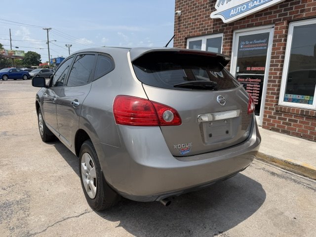 2011 Nissan Rogue - $7,695