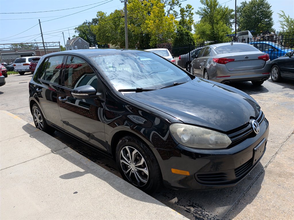 2012 Volkswagen Golf - $6,995