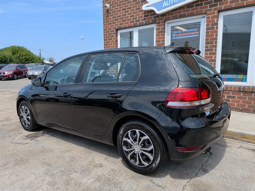 2012 Volkswagen Golf - $6,995