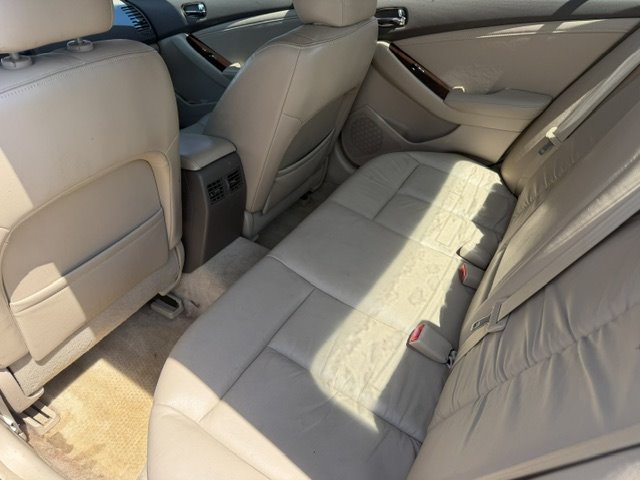2010 Nissan Altima - $2,495