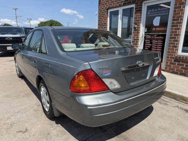 2002 Toyota Avalon - $1,950