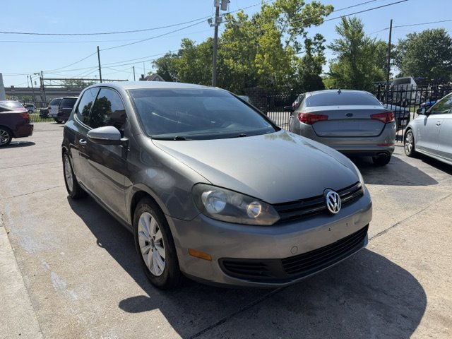 2013 Volkswagen Golf - $7,495