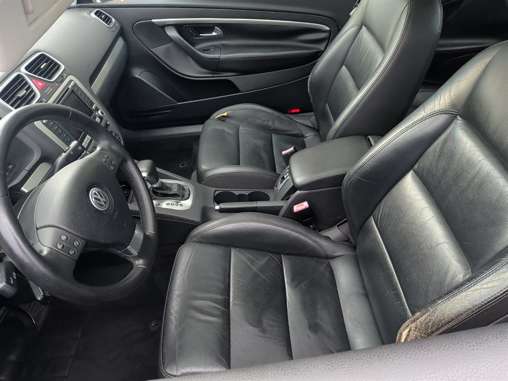 2007 Volkswagen Eos - $2,295